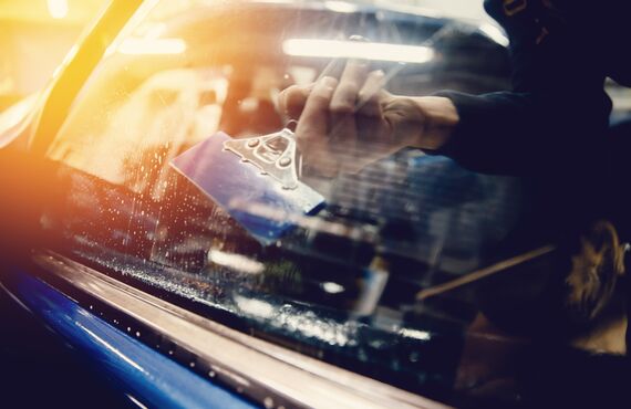 大阪で豊富な実績を持つ業者なら面倒な車検も安心して任せられます