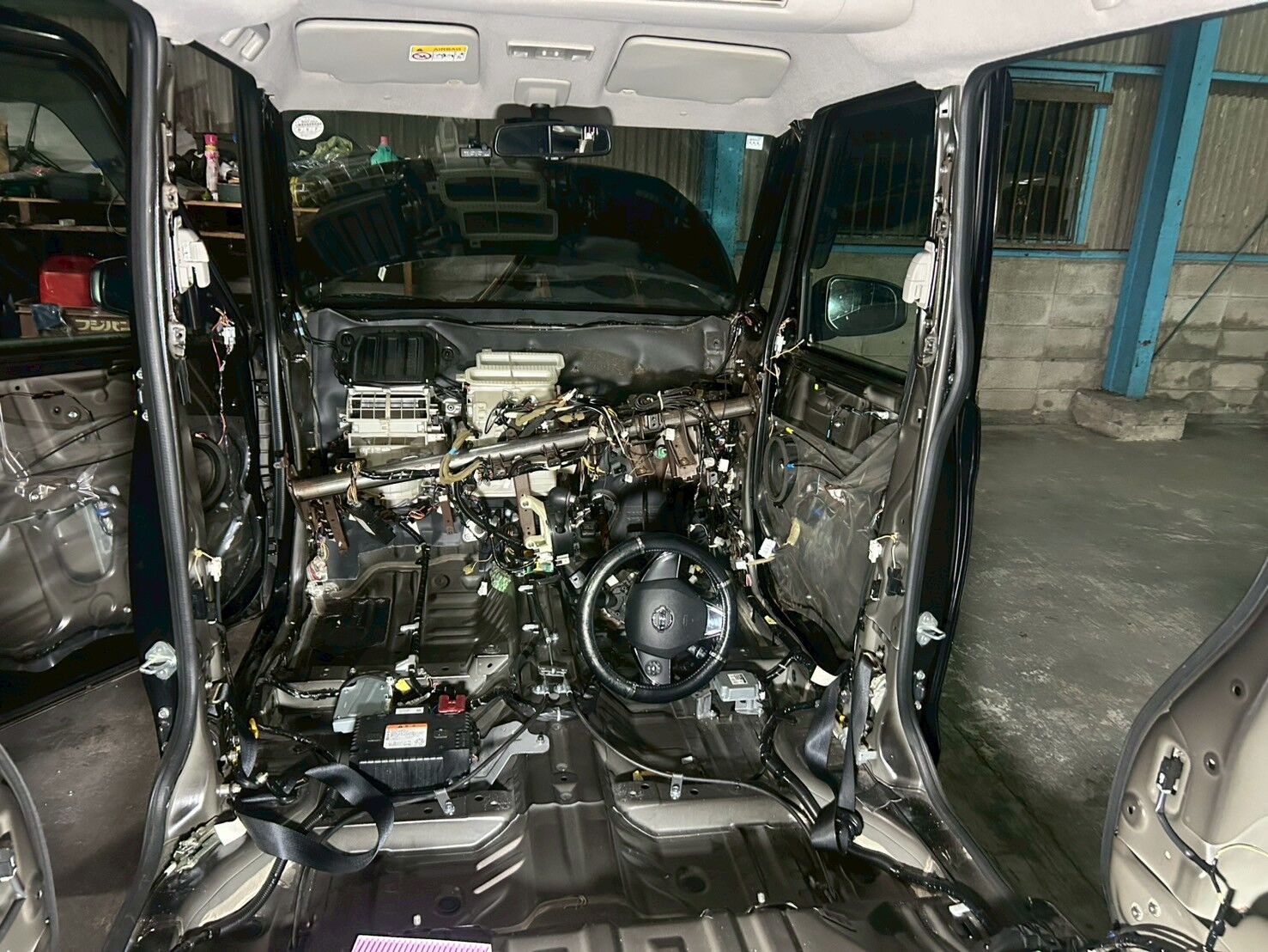 LINE_ALBUM_デイズルークス_250822_24